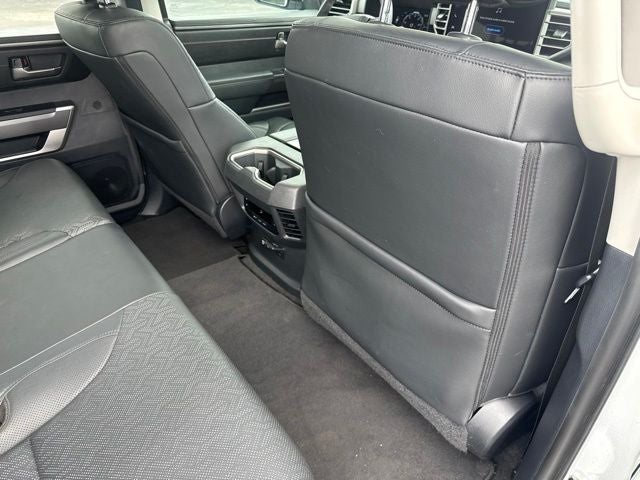 2023 Toyota Sequoia SR5