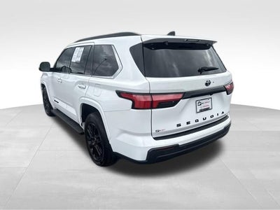 2023 Toyota Sequoia SR5
