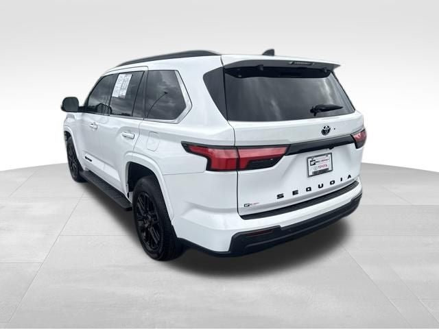 2023 Toyota Sequoia SR5