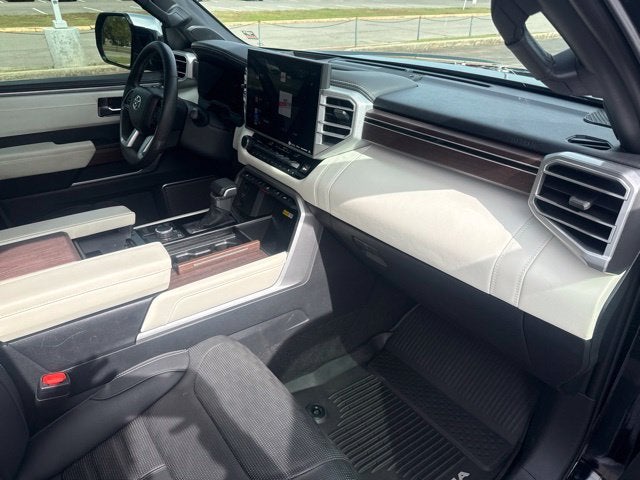2023 Toyota Sequoia Capstone