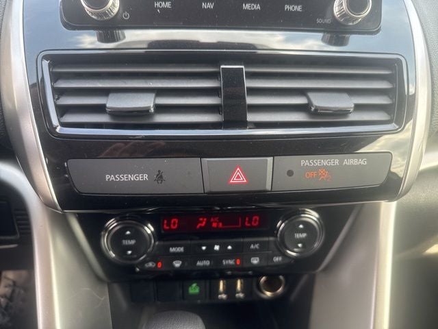 2024 Mitsubishi Eclipse Cross SE