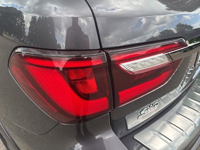 2023 INFINITI QX80 Premium Select