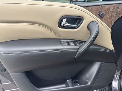 2023 INFINITI QX80 Premium Select