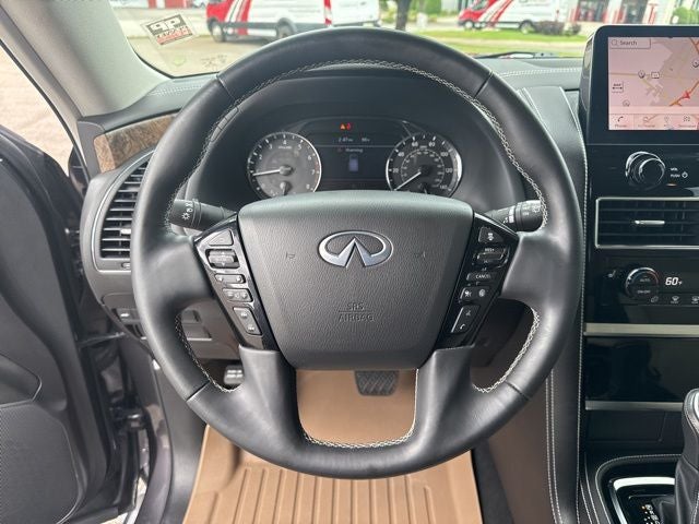 2023 INFINITI QX80 Premium Select