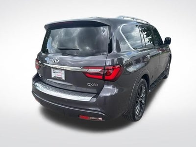 2023 INFINITI QX80 Premium Select