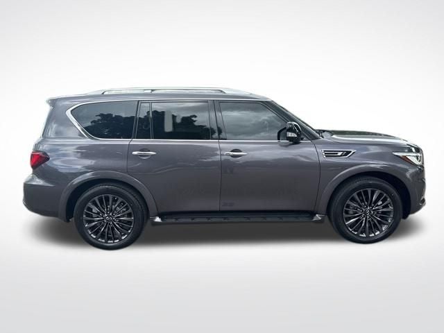2023 INFINITI QX80 Premium Select