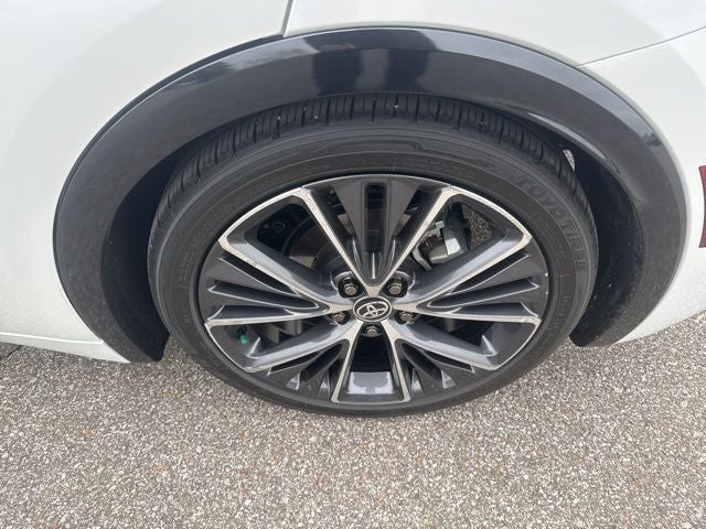 2023 Toyota Prius XLE