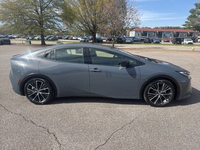 2024 Toyota Prius XLE