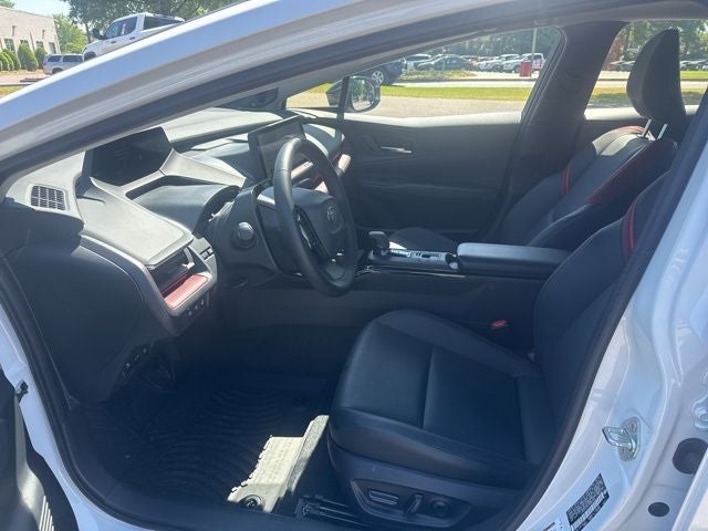 2025 Toyota Prius Plug-In Hybrid XSE Premium