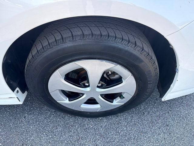 2013 Toyota Prius Three