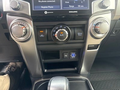 2022 Toyota 4Runner SR5