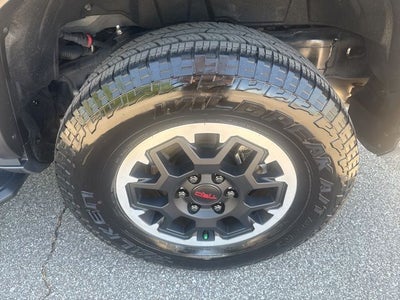 2025 Toyota 4Runner TRD Off-Road Premium