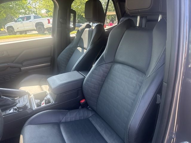 2025 Toyota 4Runner TRD Off-Road Premium