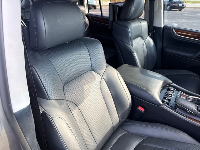 2018 Lexus LX 570