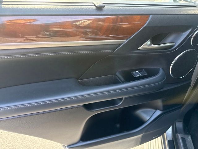 2018 Lexus LX 570