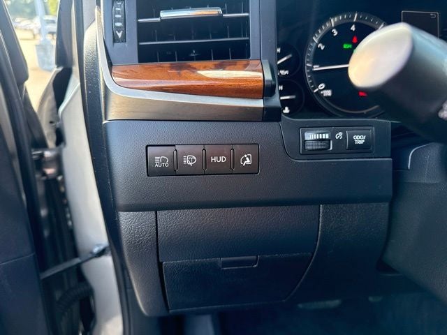 2018 Lexus LX 570
