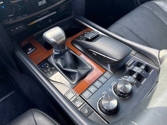 2018 Lexus LX 570