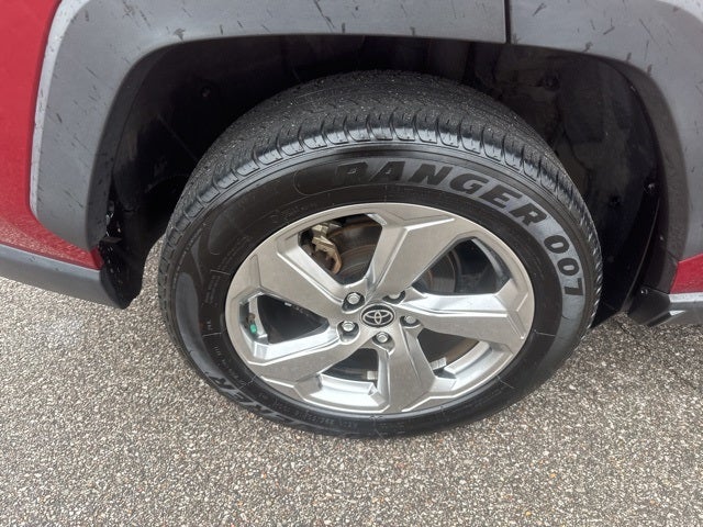 2021 Toyota RAV4 Hybrid XLE Premium