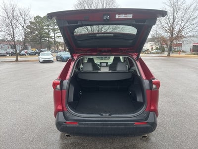 2021 Toyota RAV4 Hybrid XLE Premium