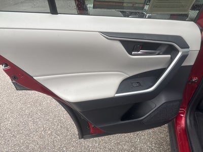 2021 Toyota RAV4 Hybrid XLE Premium