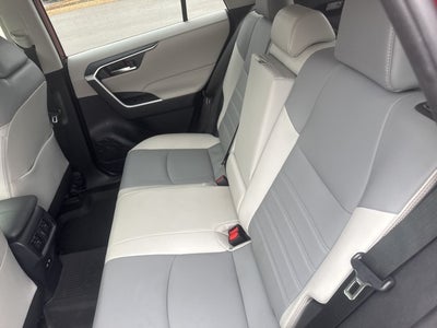 2021 Toyota RAV4 Hybrid XLE Premium