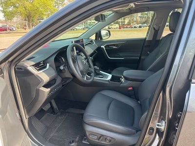 2023 Toyota RAV4 Hybrid XLE Premium