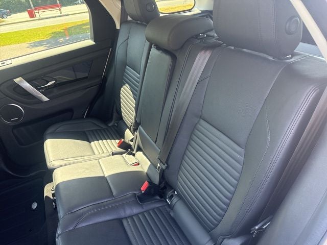 2022 Land Rover Discovery Sport S