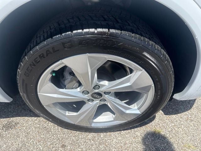 2022 Audi Q5 45 S line Premium Plus quattro