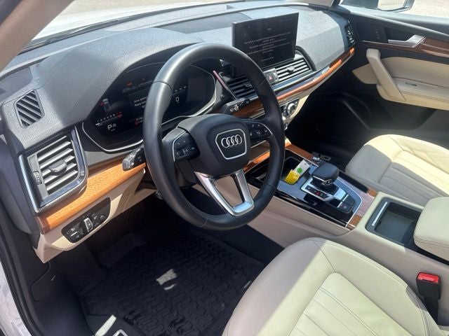 2022 Audi Q5 45 S line Premium Plus quattro