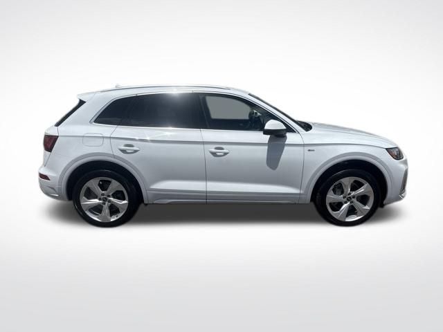 2022 Audi Q5 45 S line Premium Plus quattro