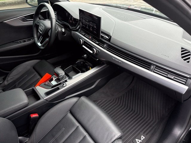 2023 Audi A4 45 S line Premium Plus quattro