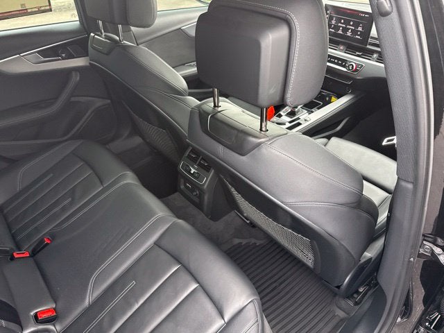 2023 Audi A4 45 S line Premium Plus quattro