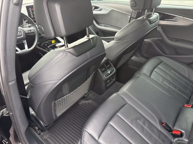 2023 Audi A4 45 S line Premium Plus quattro
