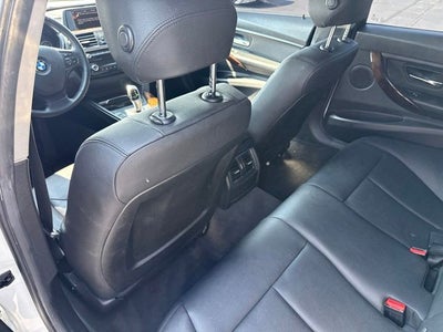 2017 BMW 3 Series 320i xDrive