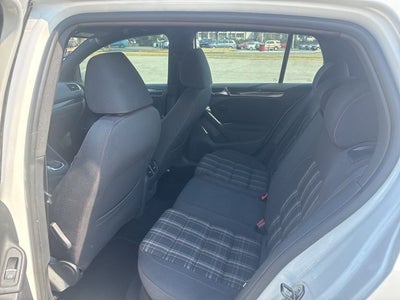 2011 Volkswagen GTI Base