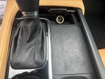 2022 Volvo XC90 T6 Inscription