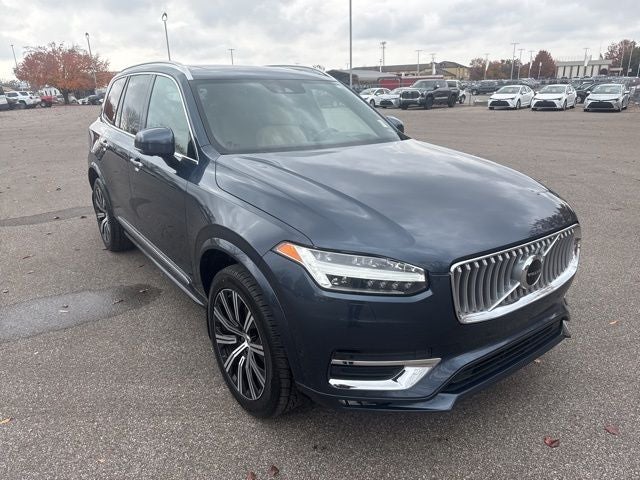 2022 Volvo XC90 T6 Inscription