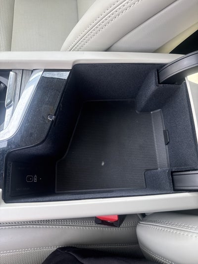 2023 Volvo XC60 Recharge Plug-In Hybrid Ultimate