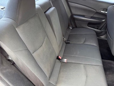 2012 Dodge Avenger SE