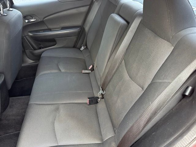 2012 Dodge Avenger SE