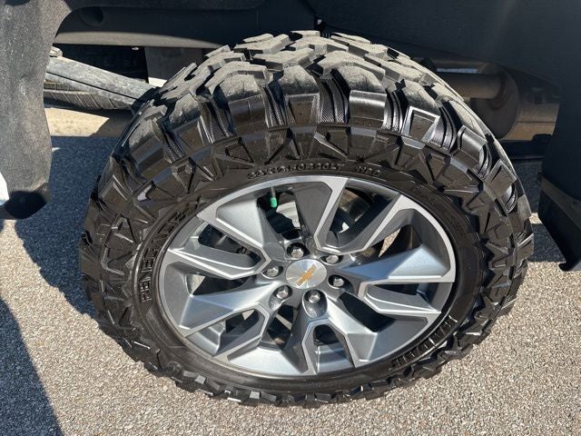 2025 Chevrolet Silverado 1500 LT LT1