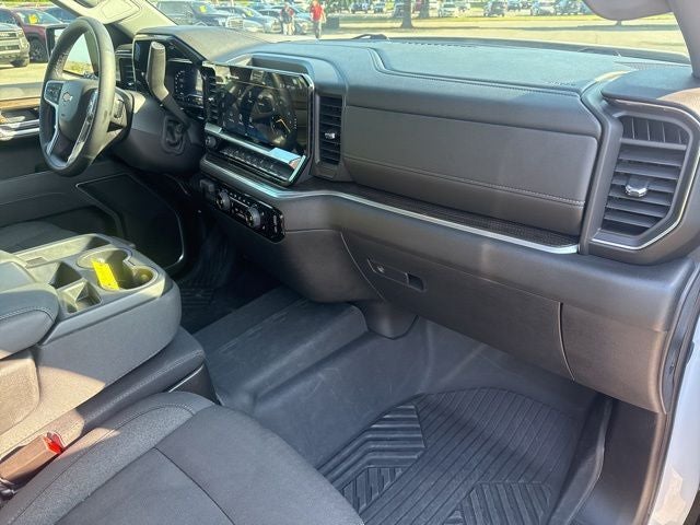 2025 Chevrolet Silverado 1500 LT LT1