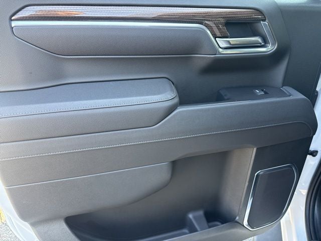 2025 Chevrolet Silverado 1500 LT LT1