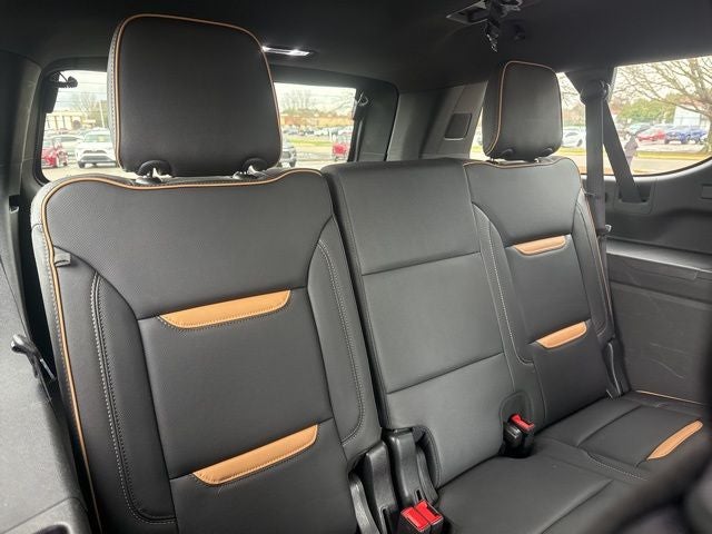 2024 GMC Yukon XL AT4