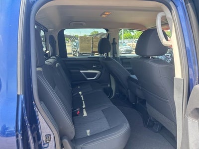 2018 Nissan Titan SV