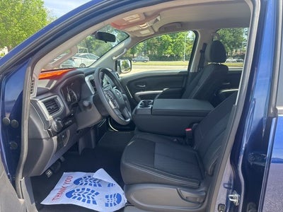 2018 Nissan Titan SV