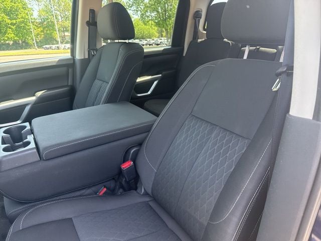 2018 Nissan Titan SV