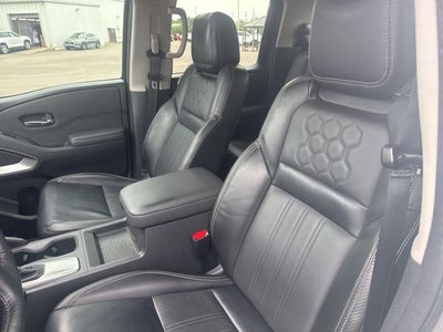 2024 Nissan Frontier SL