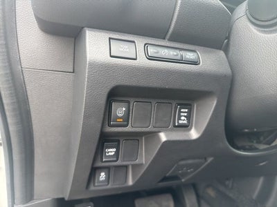 2024 Nissan Frontier SL