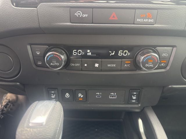 2024 Nissan Frontier SL